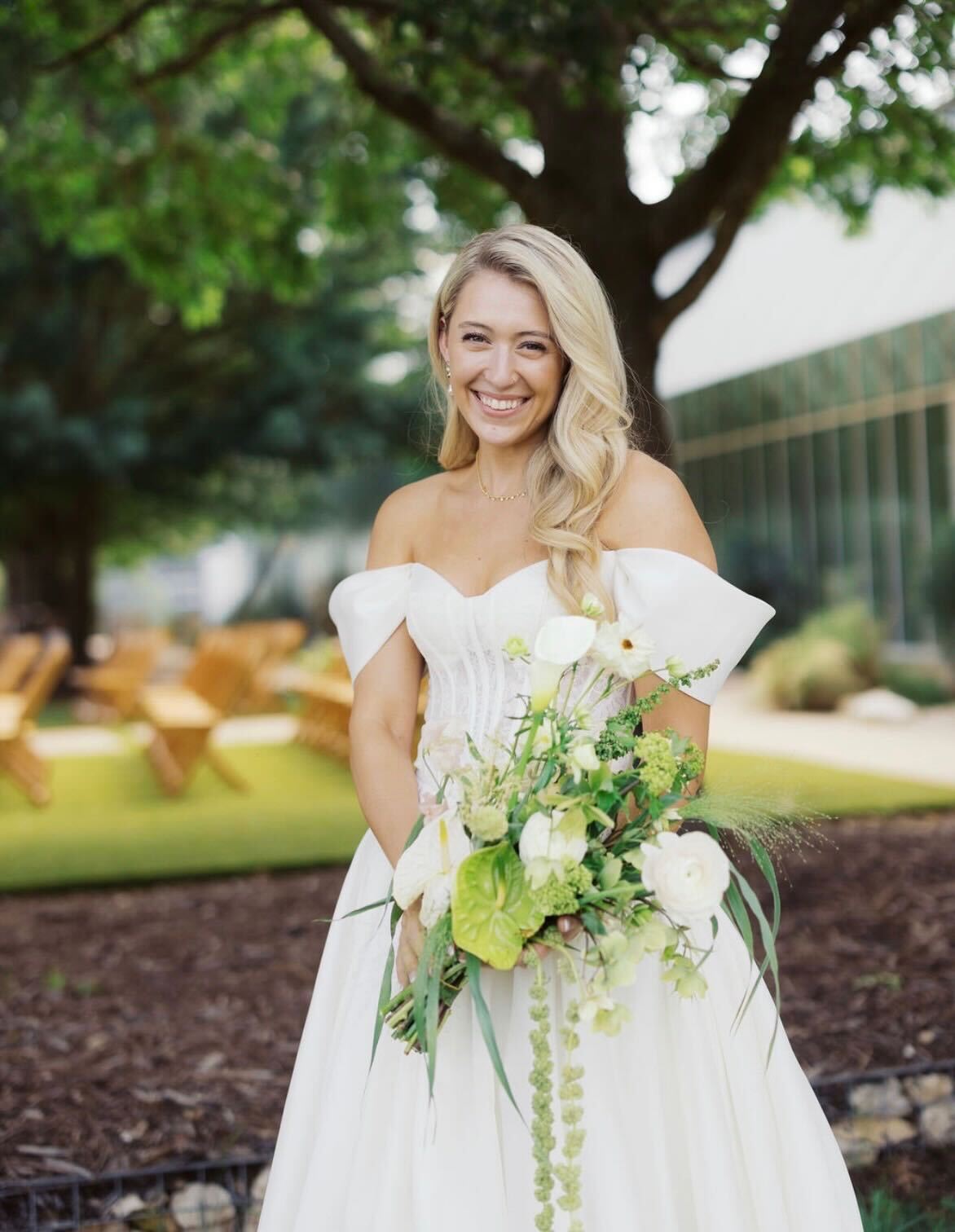 Wedding floral detail by Flower Street & Company